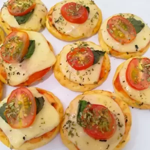 Mini-Pizza Calabresa