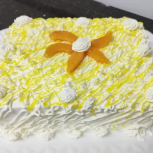 Bolo de Creme e Frutas