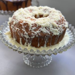 BOLO DE COCO 20 FATIAS